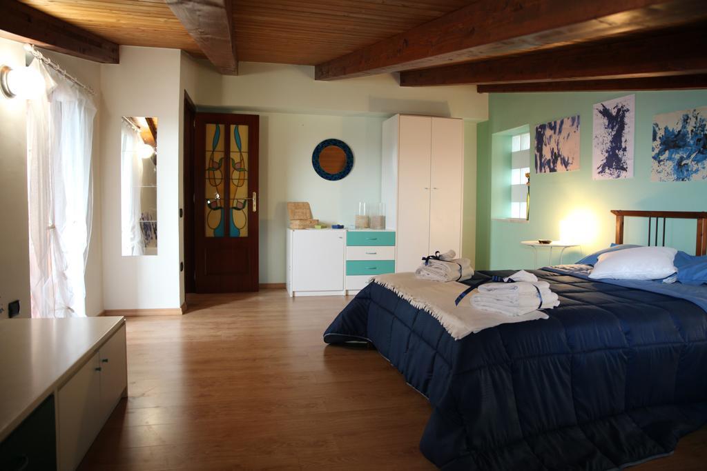 La Castellana Apartment Salerno Bagian luar foto