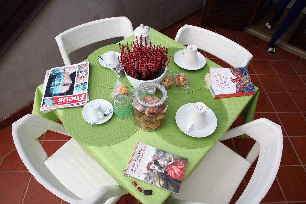 La Castellana Apartment Salerno Bagian luar foto