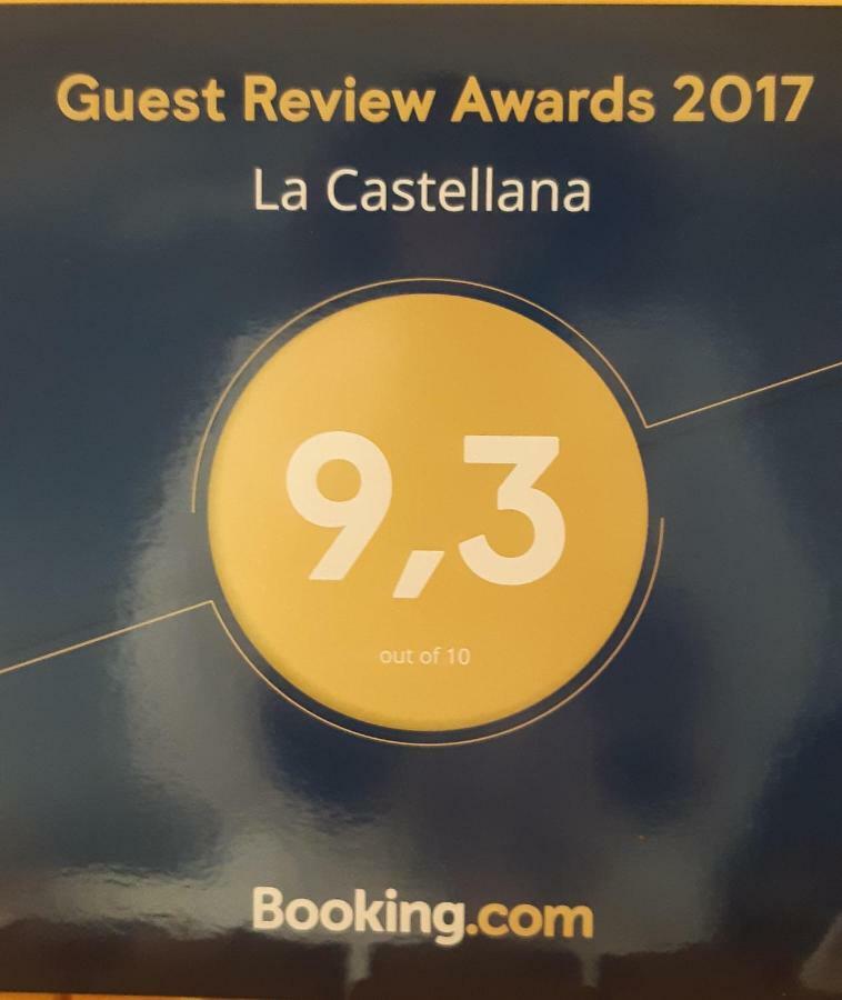La Castellana Apartment Salerno Bagian luar foto
