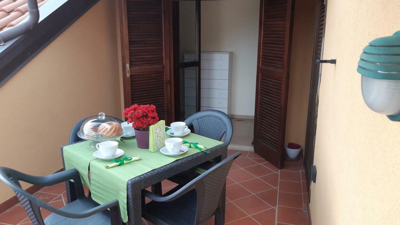 La Castellana Apartment Salerno Bagian luar foto